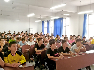 德国巴特洪堡应用技术大学到访BEAT365官网体育学院