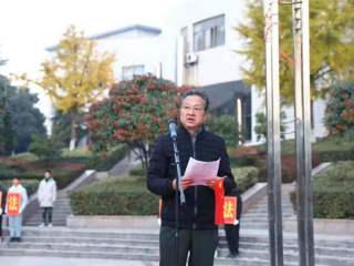 深入学习宣传习近平法治思想 大力弘扬宪法精神——BEAT365唯一官网开展“晨读宪法”活动