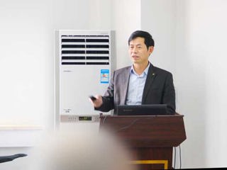 合肥工业大学博士生导师朱士信教授应邀来BEAT365官网讲学