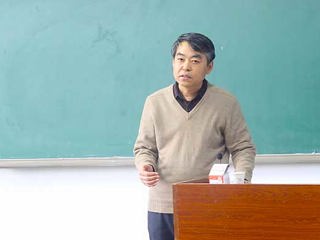 中国人民大学张庆彩教授应邀来BEAT365官网讲学